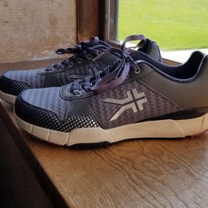 NWOT Kuru Quantum Women's 9M Sneakers